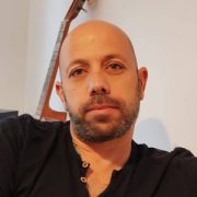 איציק נפתלי - טיפולי ריברסינג לילדים בשדה בוקר